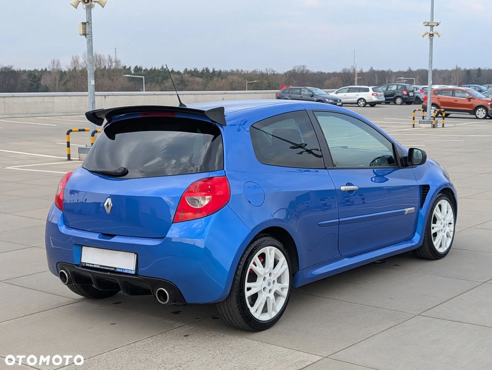 Renault Clio - 8