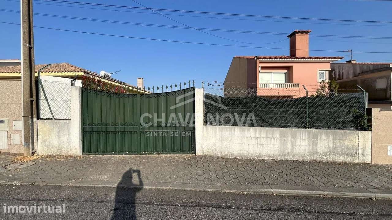 Lote de terreno com 504m² em Lourosa – Santa Maria da Feira - Grande imagem: 3/9