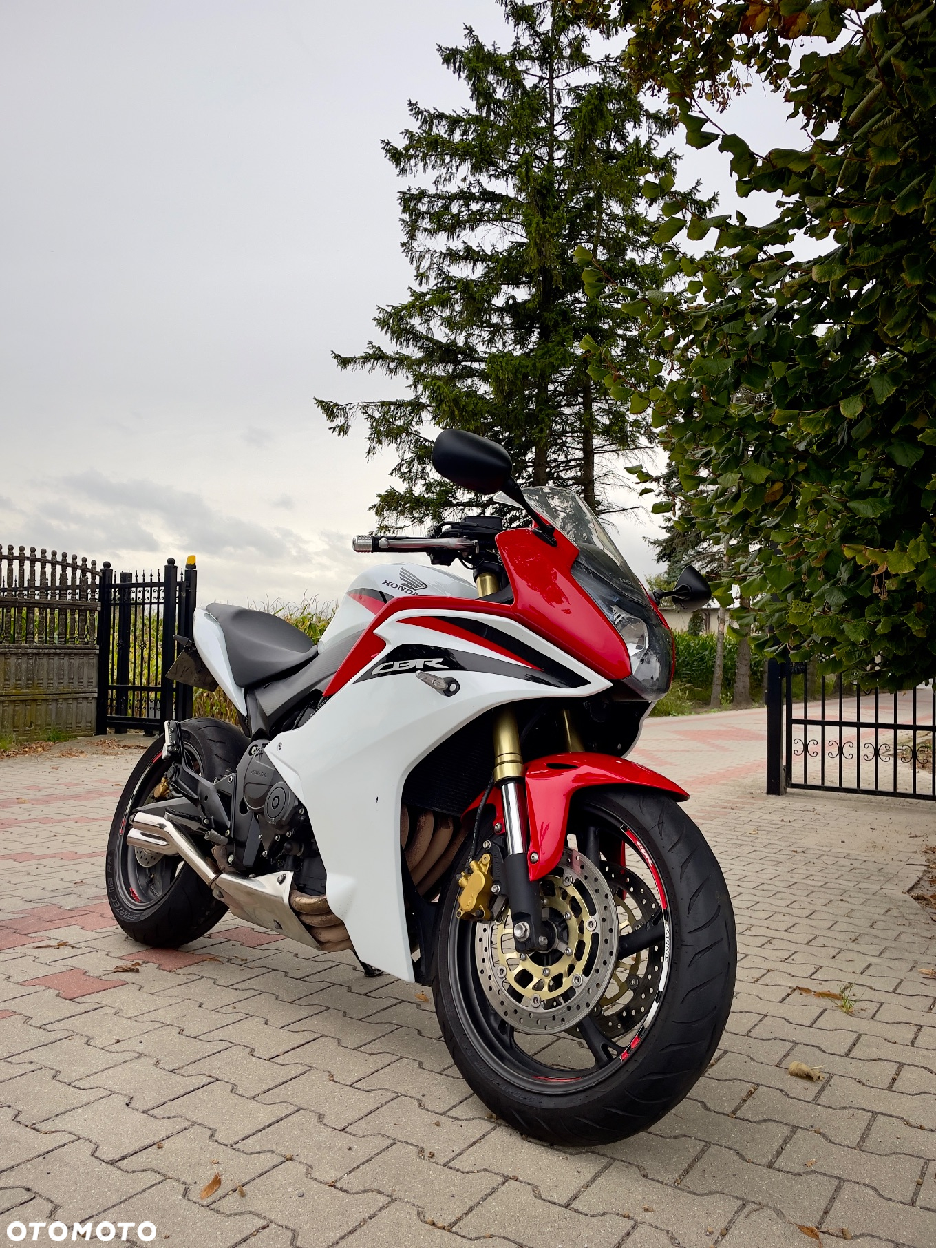 Honda CBR - 9