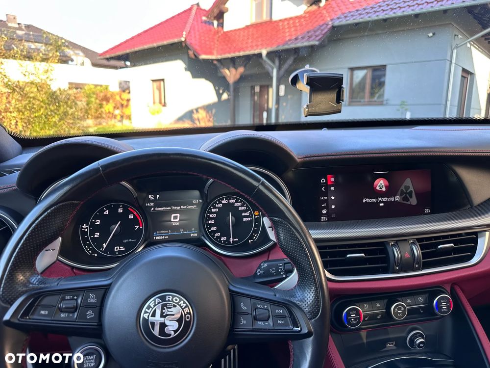 Alfa Romeo Stelvio 2.0 Turbo Veloce Q4 - 3