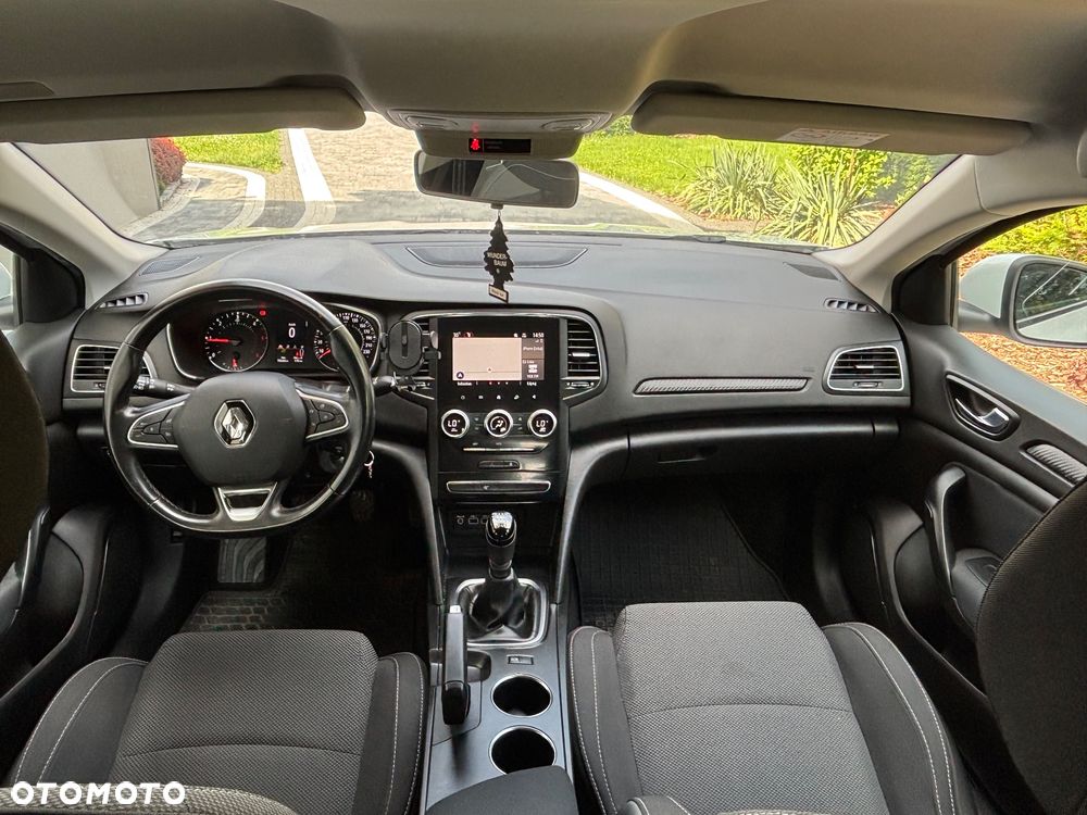 Renault Megane BLUE dCi 115 BUSINESS EDITION - 9