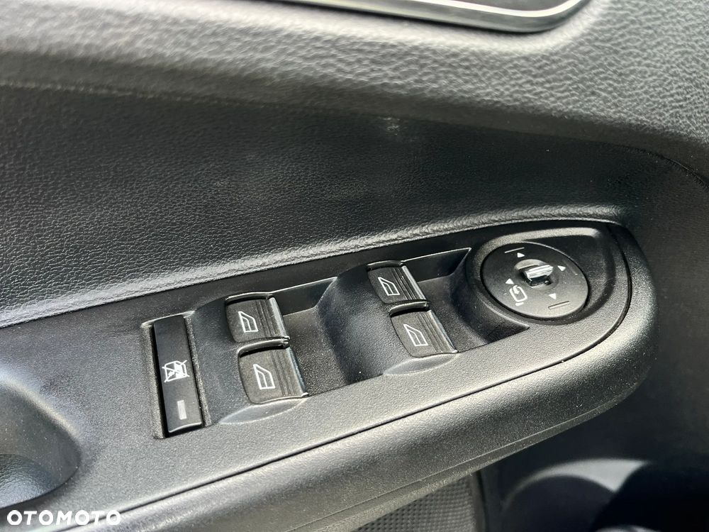 Ford B-MAX - 10