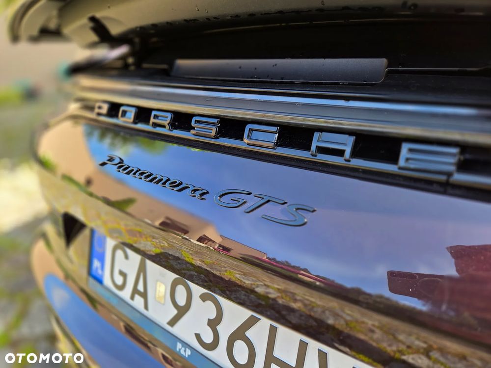 Porsche Panamera GTS - 13
