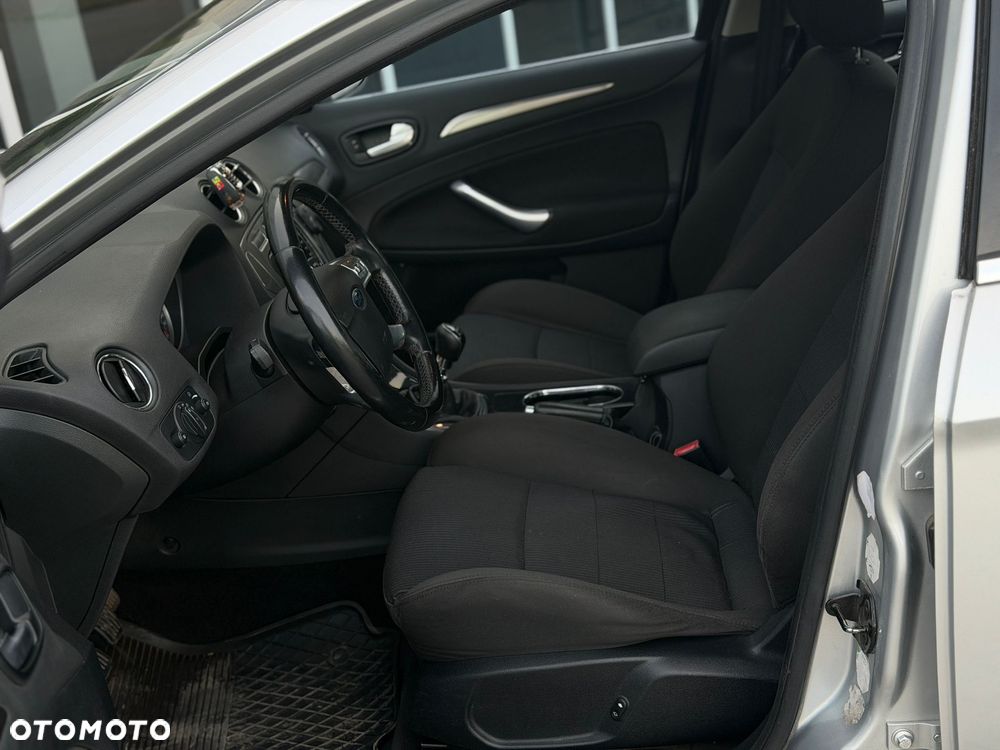 Ford Mondeo 2.0 TDCi Titanium X - 21