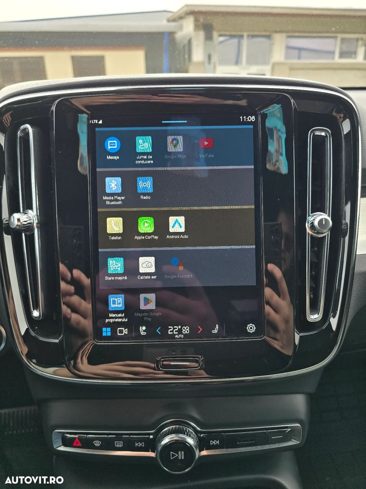 Volvo XC 40 B4 AT FWD MHEV Ultimate Dark - 12