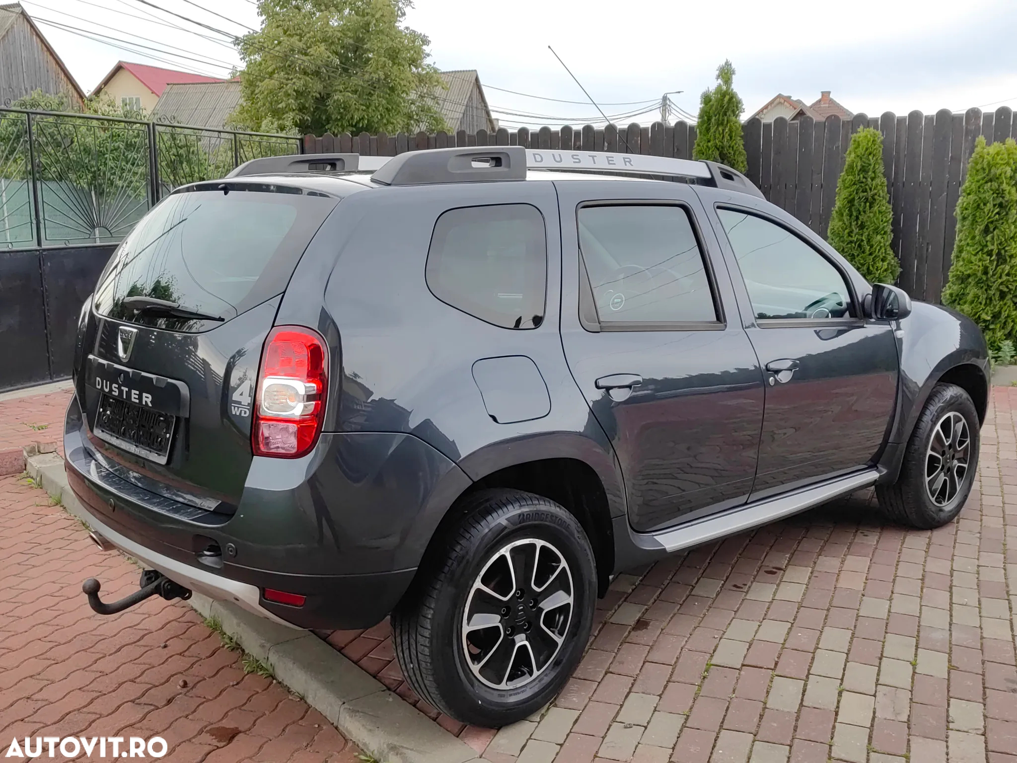 Dacia Duster dCi 110 FAP 4x4 Prestige - 11