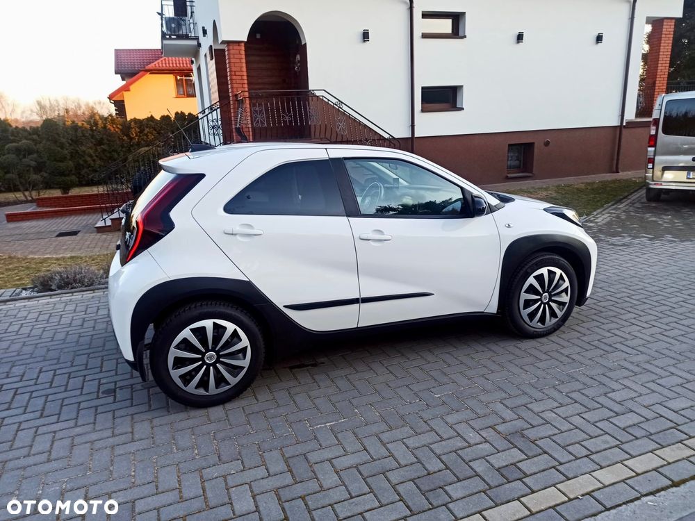 Toyota Aygo X 1.0 VVT-i Executive - 9