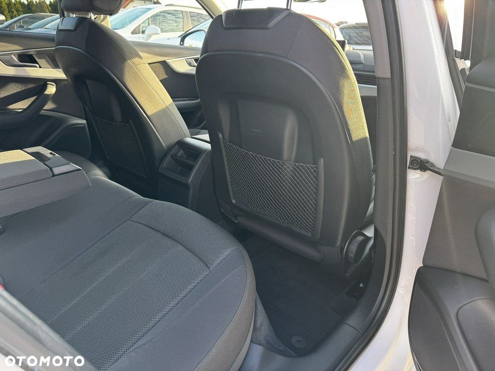Audi A4 Avant 2.0 TDI S tronic - 17