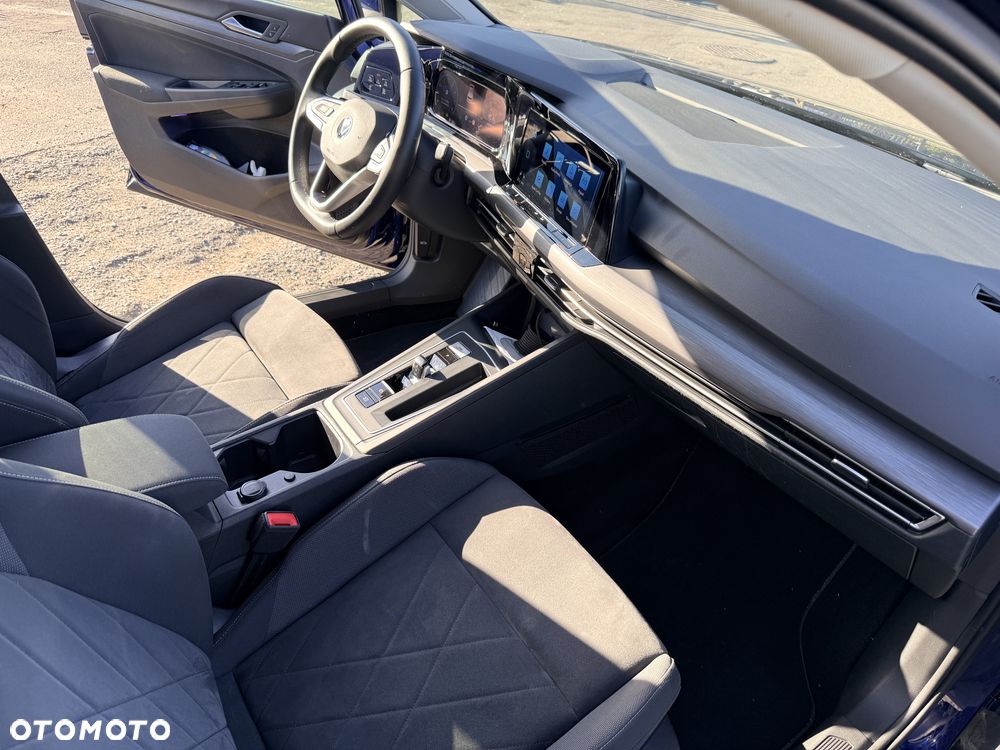 Volkswagen Golf 1.5 eTSI EVO Style DSG - 8