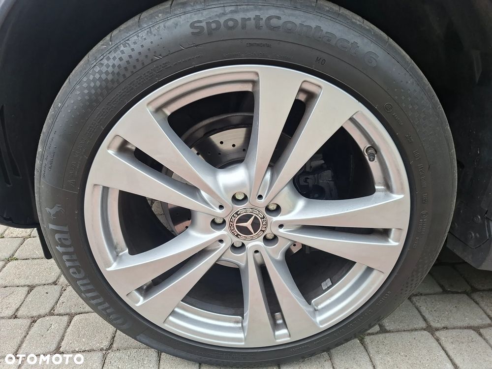 Mercedes-Benz GLE 350 d 4Matic 9G-TRONIC AMG Line - 18