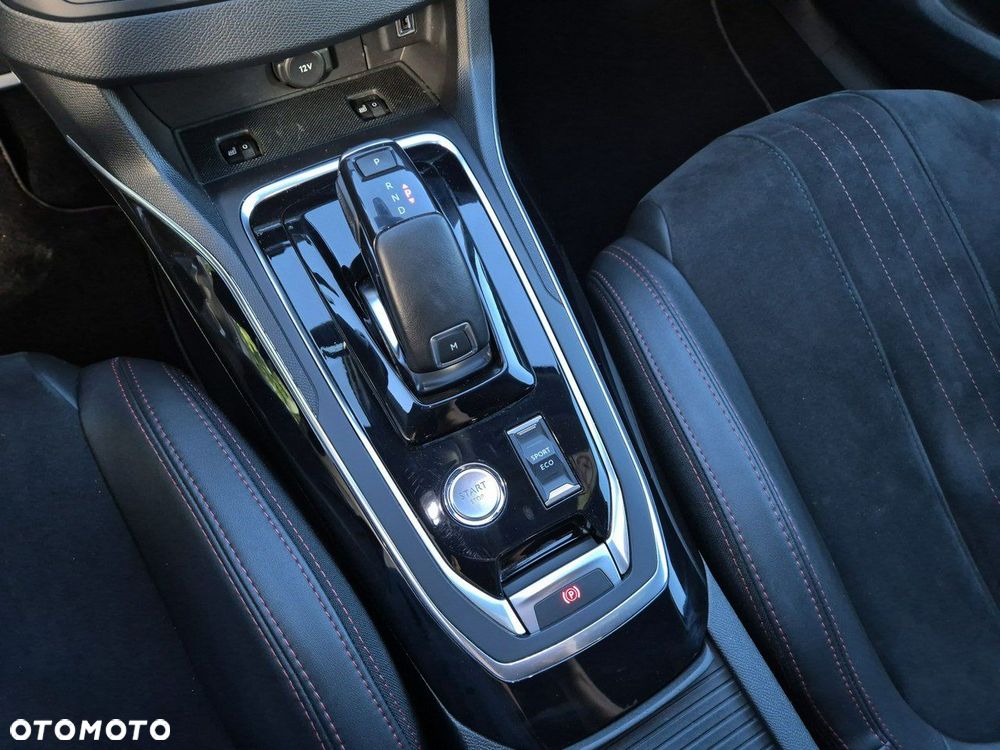 Peugeot 308 BlueHDi FAP 180 EAT8 Stop & Start GT - 21