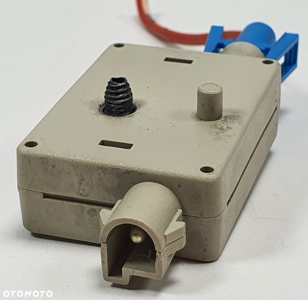 WZMACNIACZ ANTENY BMW 6 E63 6990090 - 2
