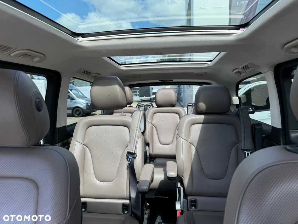 Mercedes-Benz Klasa V 300 d 4-Matic Exclusive 9G-Tronic (d³ugi) - 17