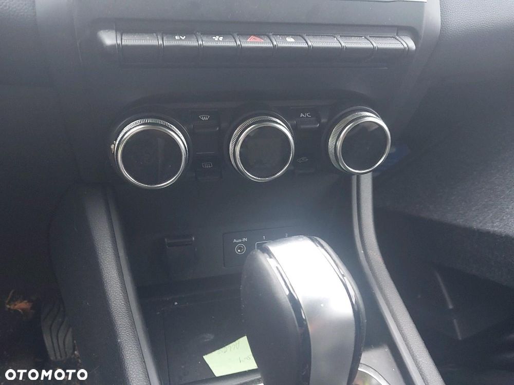 Renault Captur 1.6 E-TECH Plug-In Intens - 8