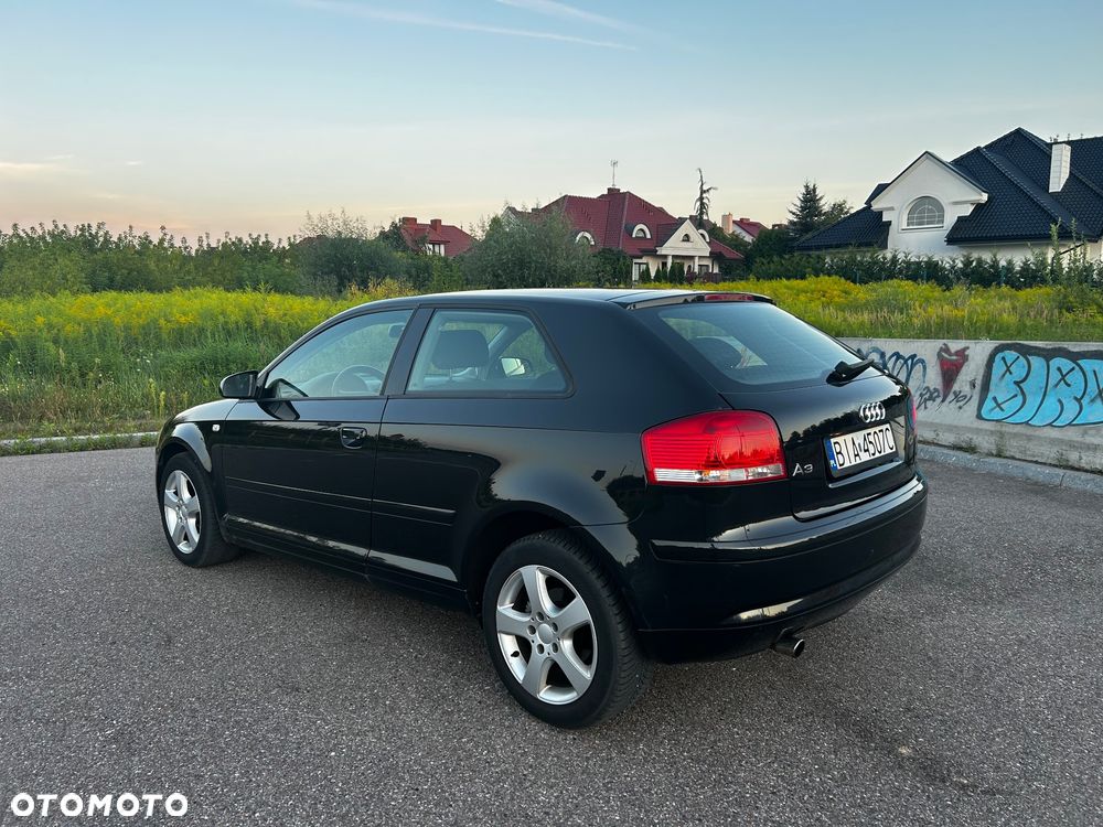 Audi A3 3-drzwiowe 1.6 Ambiente - 6