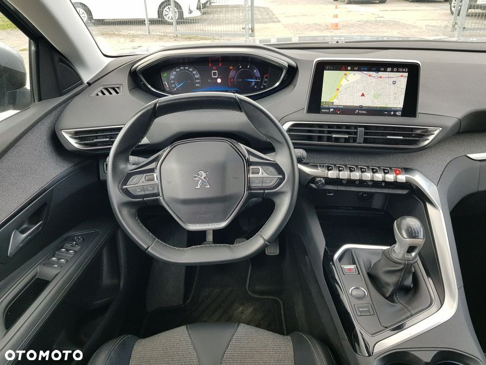 Peugeot 3008 1.5 BlueHDi Allure S&S - 13