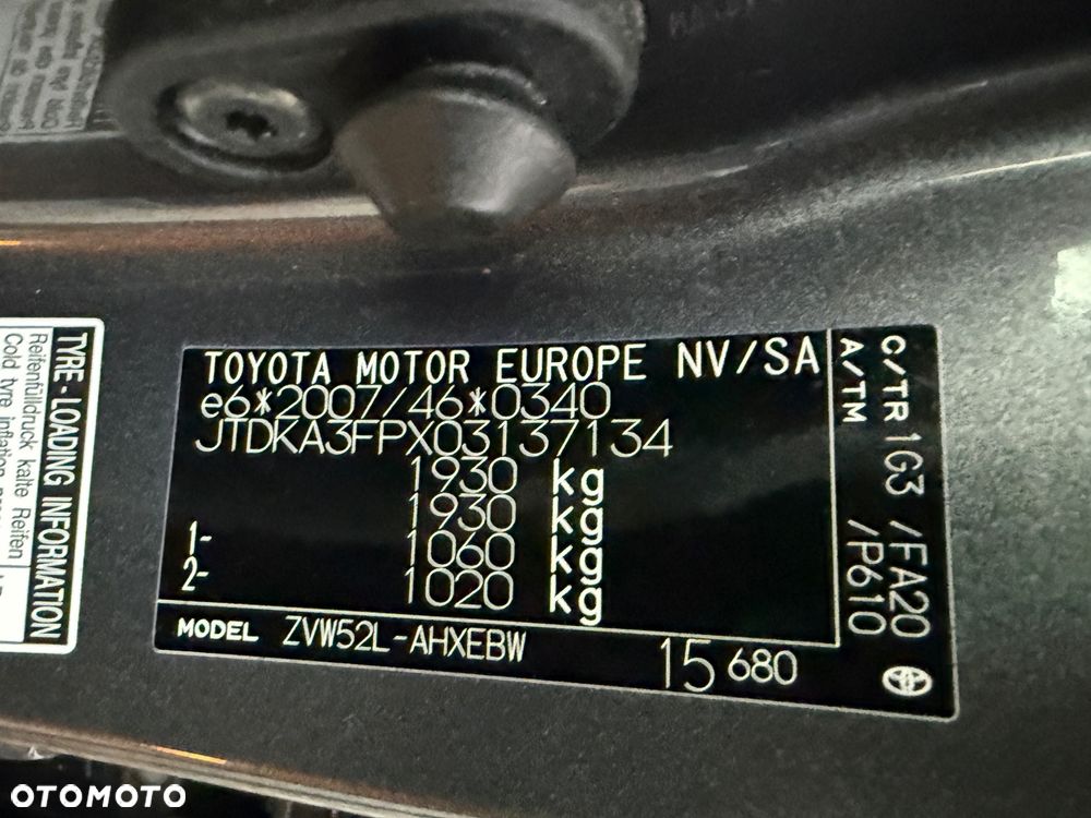 Toyota Prius 1.8 Hybrid Prestige - 30
