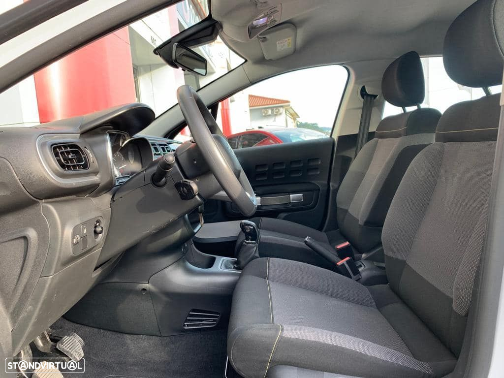 Citroën C3 1.2 PureTech Shine - 7