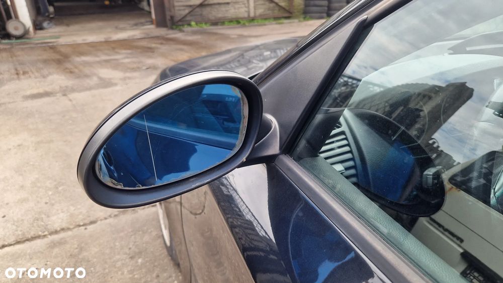 BMW 1 E87 LIFT LUSTERKO LEWE 475/9 BLACK SAPPHIRE METALLIC - 2
