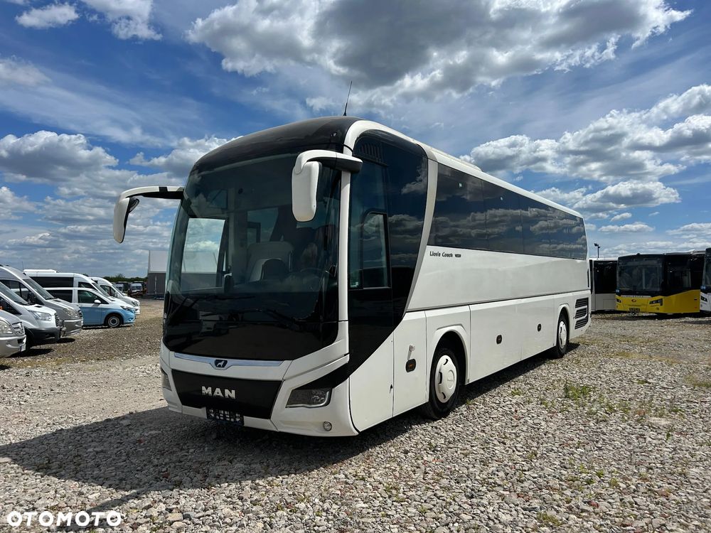 MAN Lion's Coach - 12