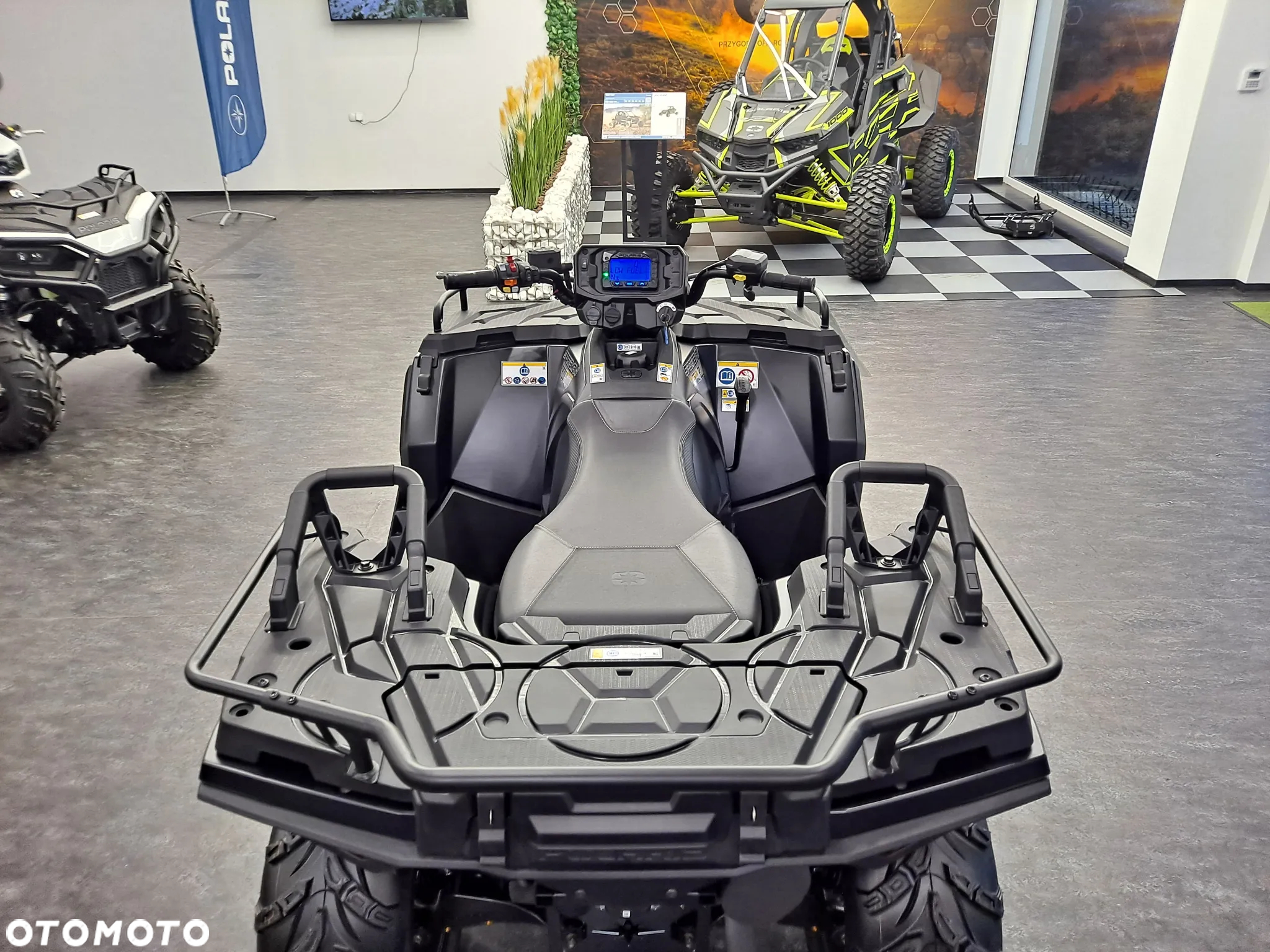 Polaris Sportsman - 17