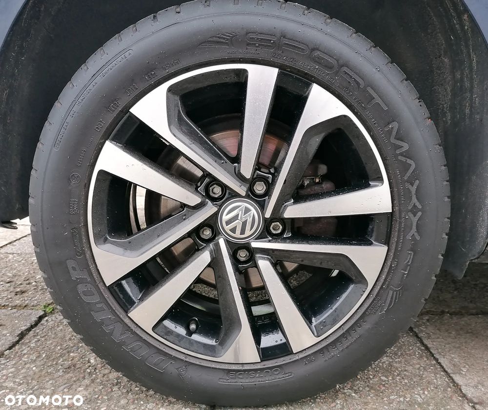 Volkswagen Touran 2.0 TDI DPF DSG Highline - 23
