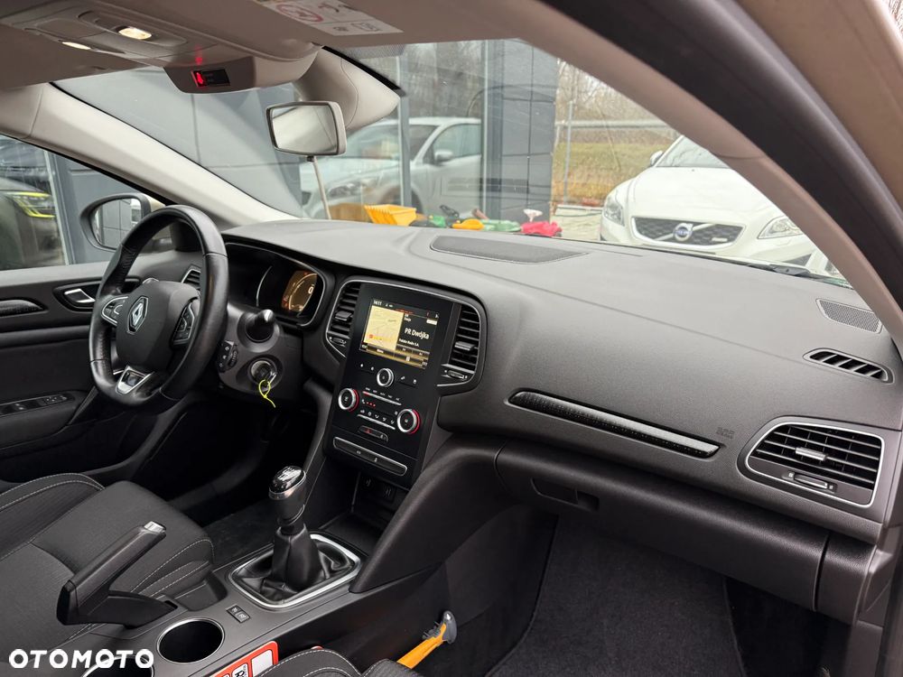 Renault Megane 1.5 Blue dCi Business - 27