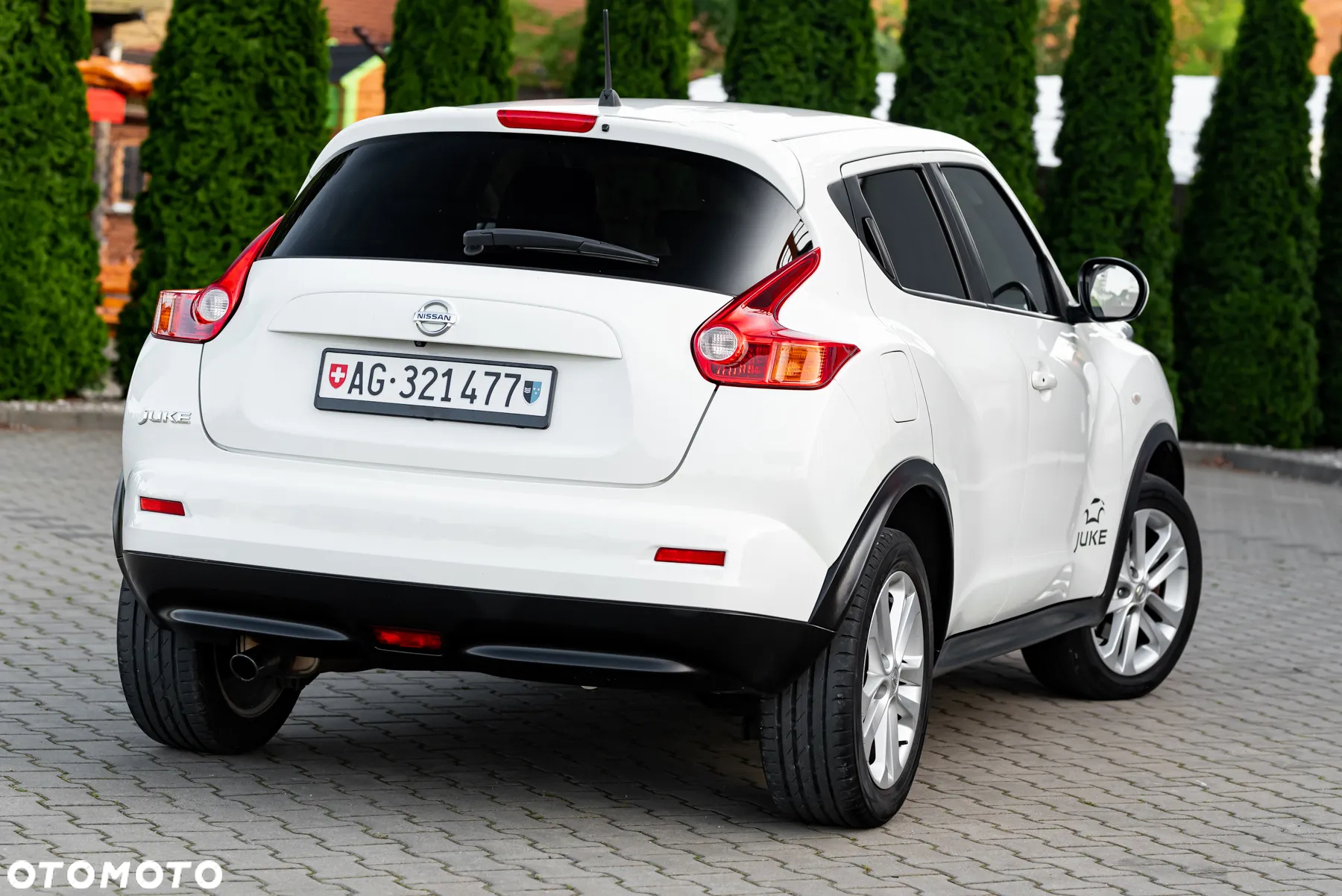 Nissan Juke 1.6 T Shiro - 8
