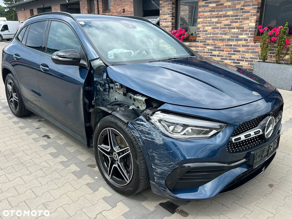 Mercedes-Benz GLA 180 d 8G-DCT Style - 2