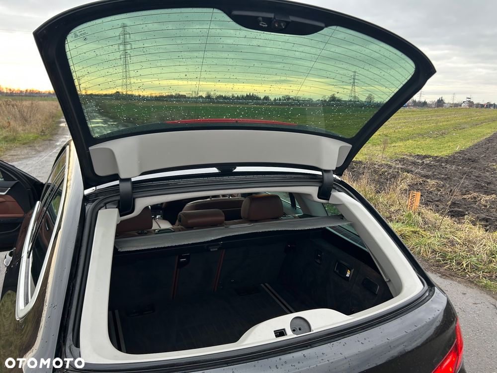 BMW Seria 5 520d Sport-Aut - 36