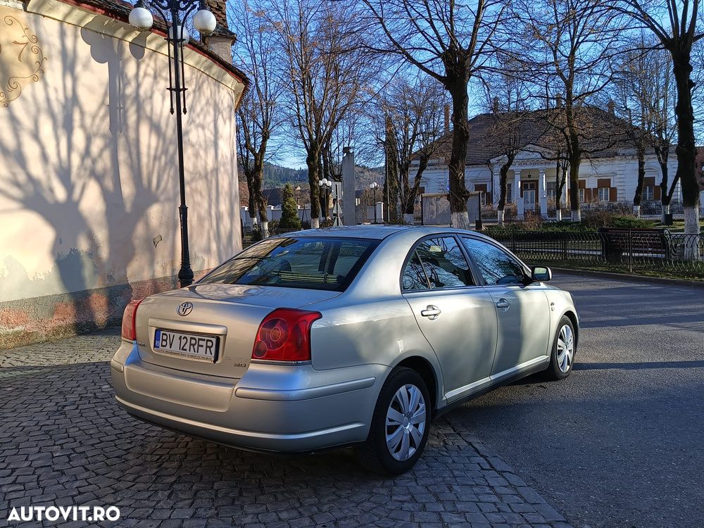 Toyota Avensis 2.0 D4D Sdn. Terra - 4