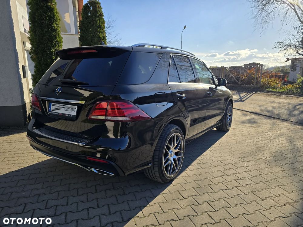 Mercedes-Benz GLE - 4
