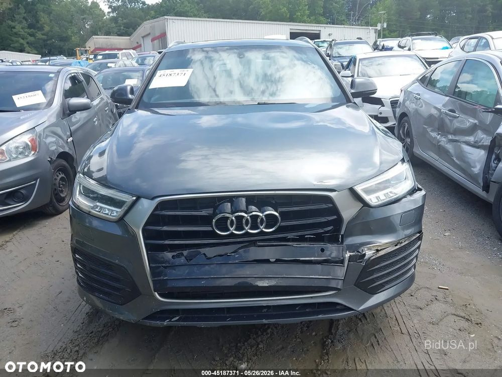 Audi Q3 - 4