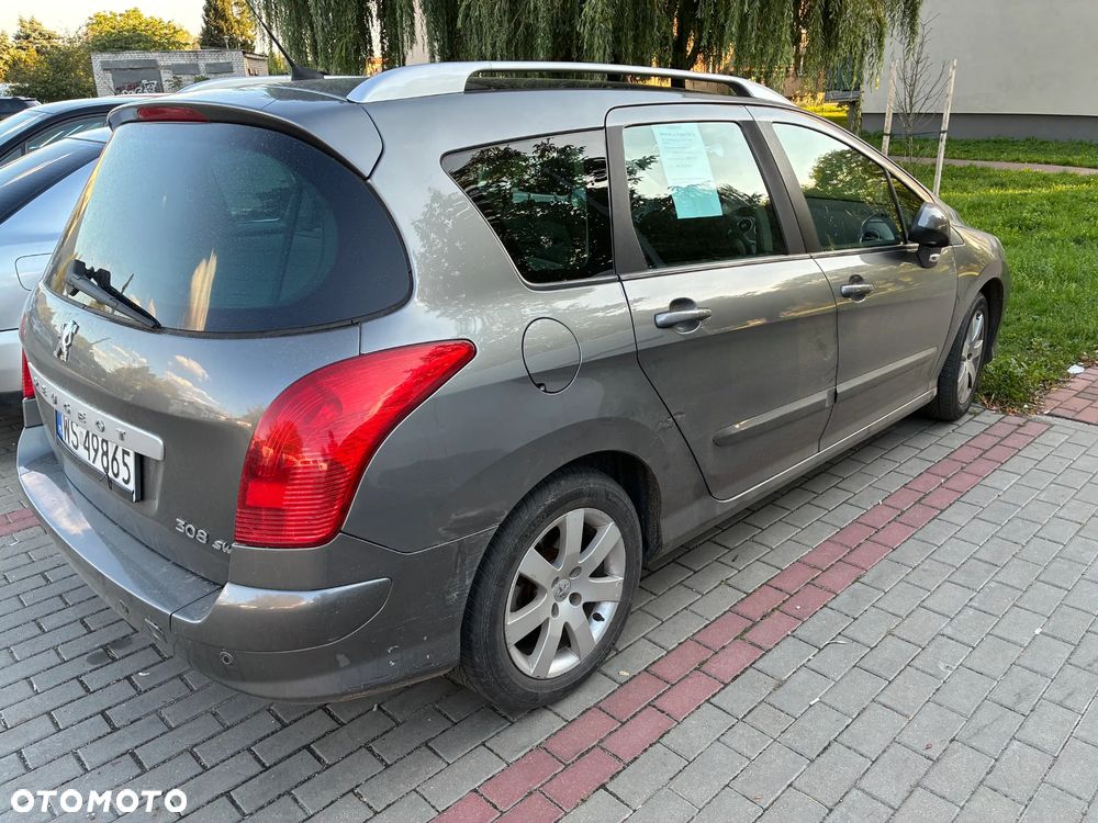 Peugeot 308 1.6 HDi Premium Plus - 2