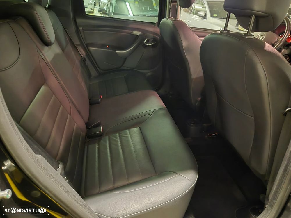 Dacia Duster 1.2 TCe Prestige - 24