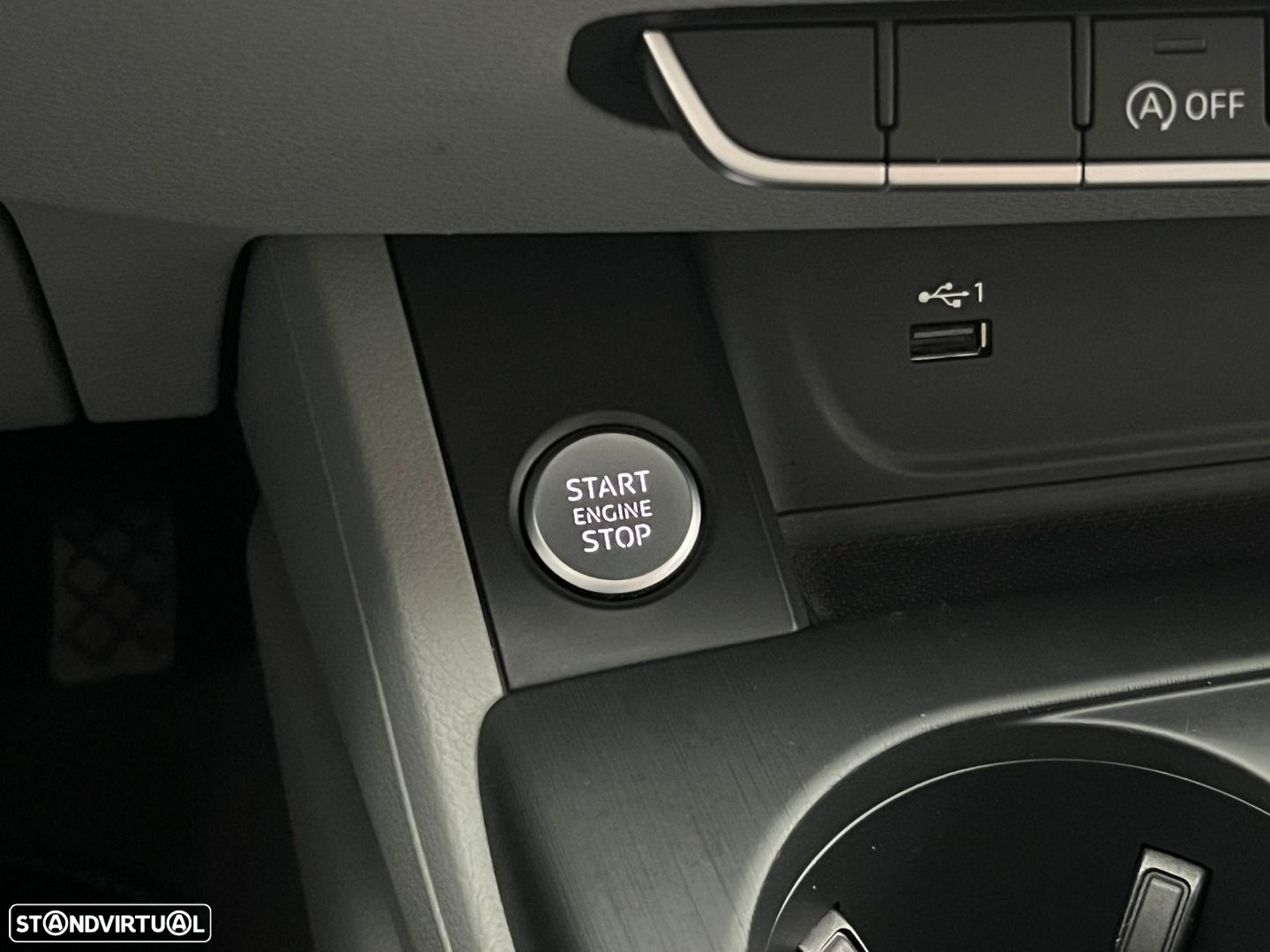 Audi A4 Avant 2.0 TDI S tronic - 28