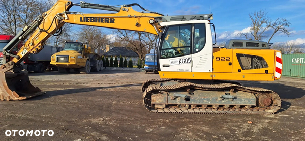 Liebherr R922