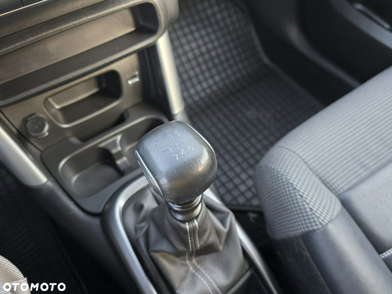 Citroën C3 Aircross 1.2 PureTech Feel S&S - 18