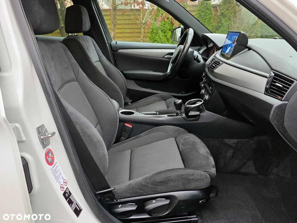 BMW X1 xDrive18d Sport Line - 27