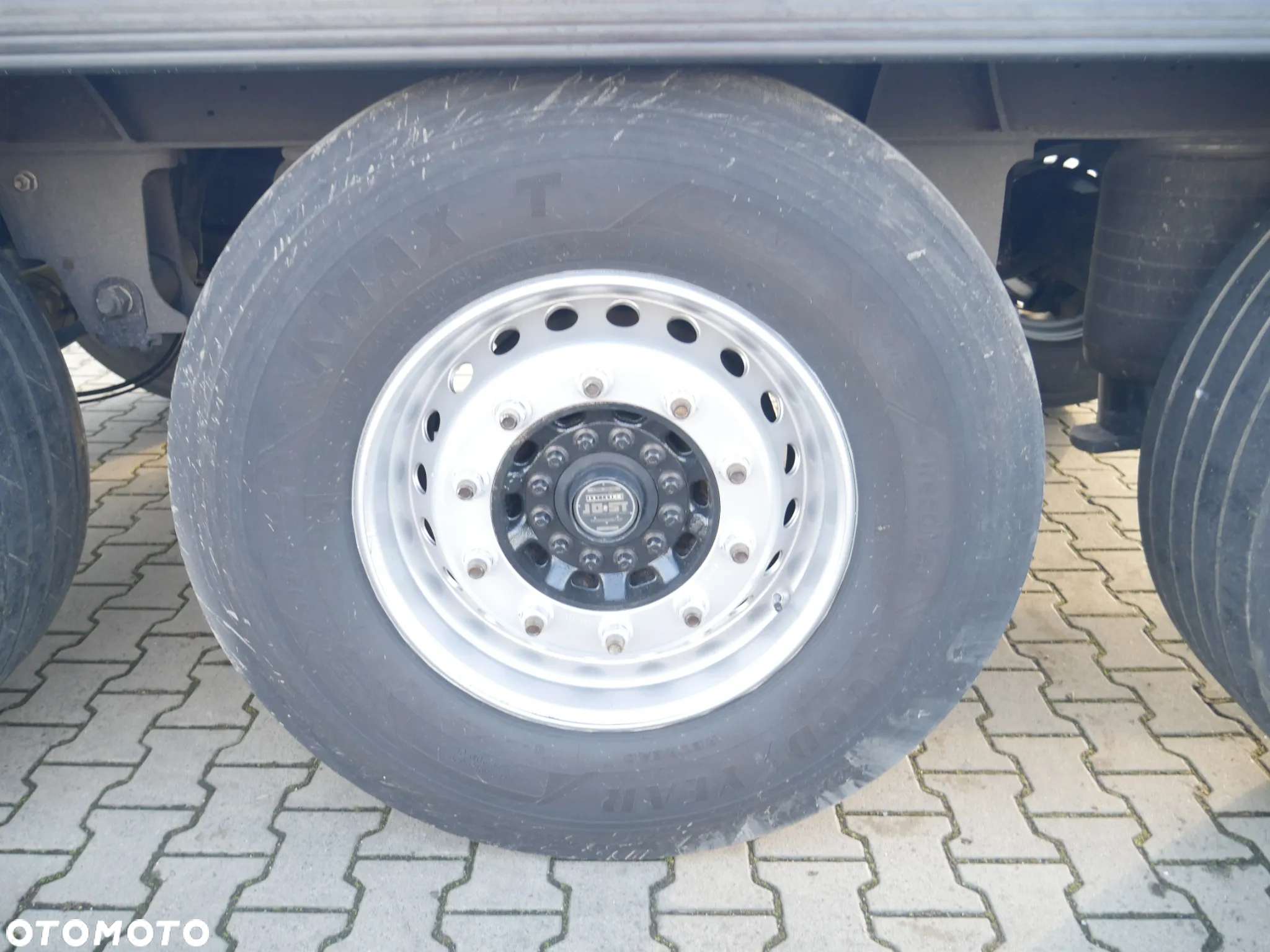 Schmitz Cargobull Chłodnia 60 / Doppelstock / Thermo King 300 / TIP 640640 - 25