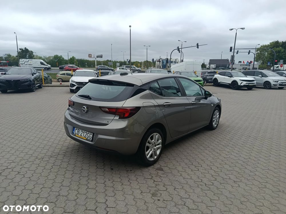 Opel Astra 1.6 CDTI Enjoy - 3
