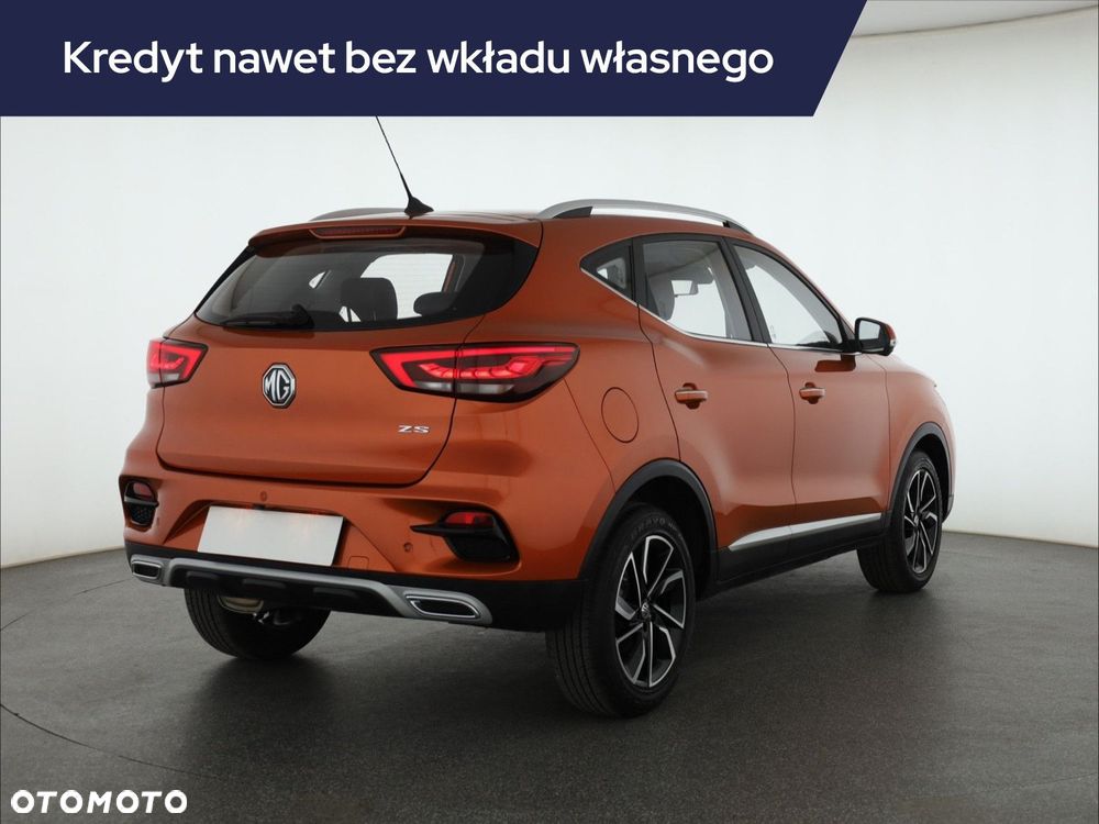 MG ZS - 7