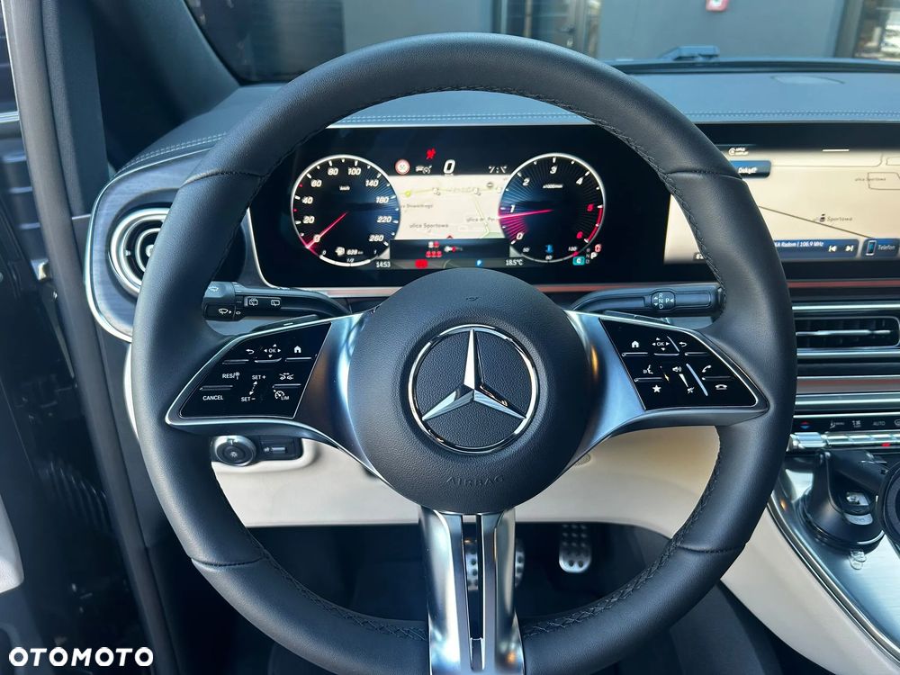 Mercedes-Benz Klasa V 300 d 9G-Tronic Exclusive (ekstra d³) - 16