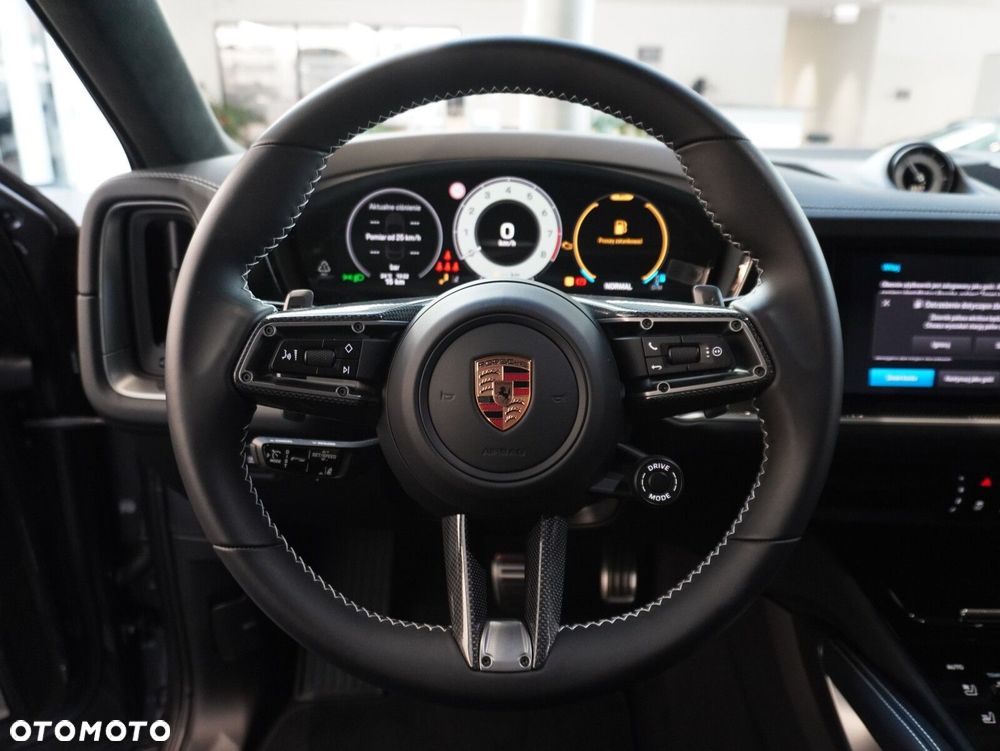 Porsche Cayenne - 24