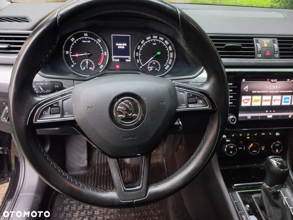 Skoda Superb 2.0 TDI Ambition DSG - 19