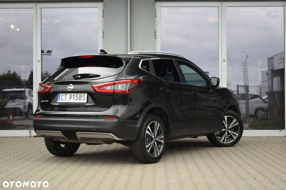 Nissan Qashqai 1.3 DIG-T N-Connecta EU6d - 6