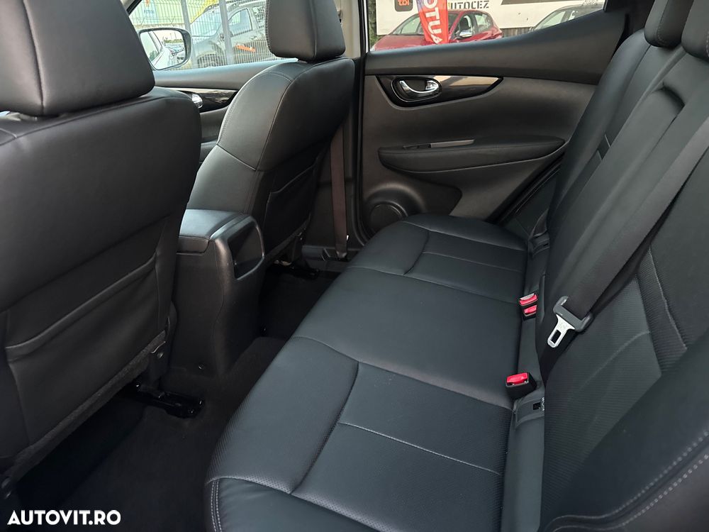 Nissan Qashqai 1.6 DCI ALL-MODE 4x4i TEKNA+ - 11