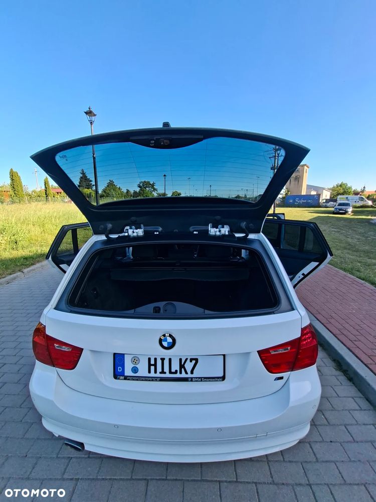 BMW Seria 3 318d M Sport EU6 - 13