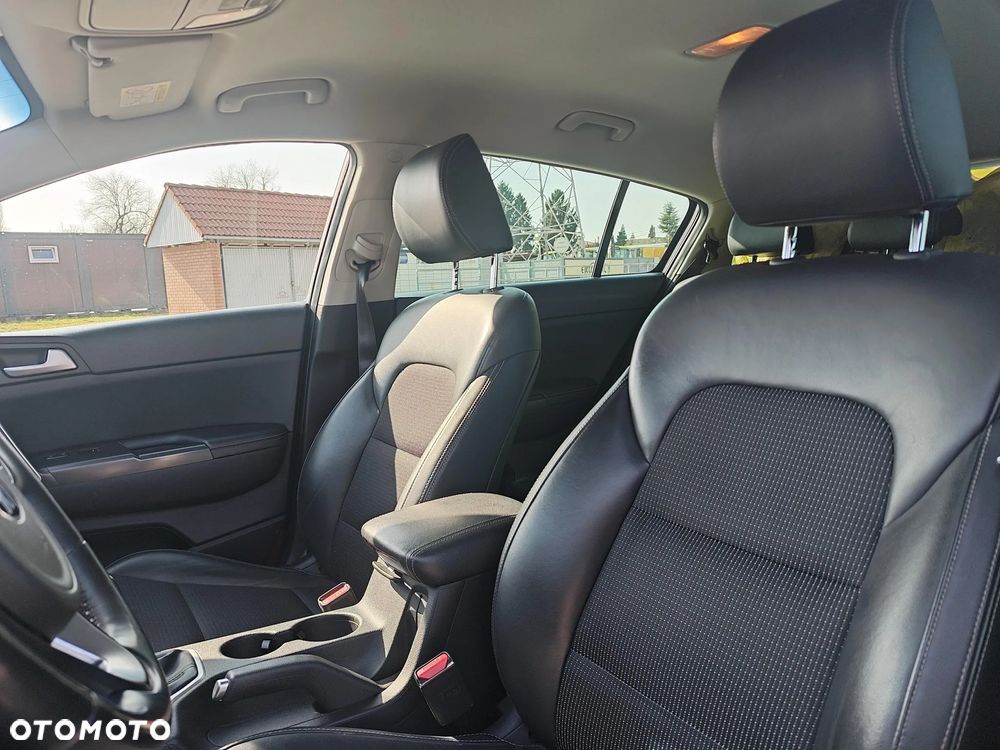 Kia Sportage 1.6 GDI Business Line 2WD - 11