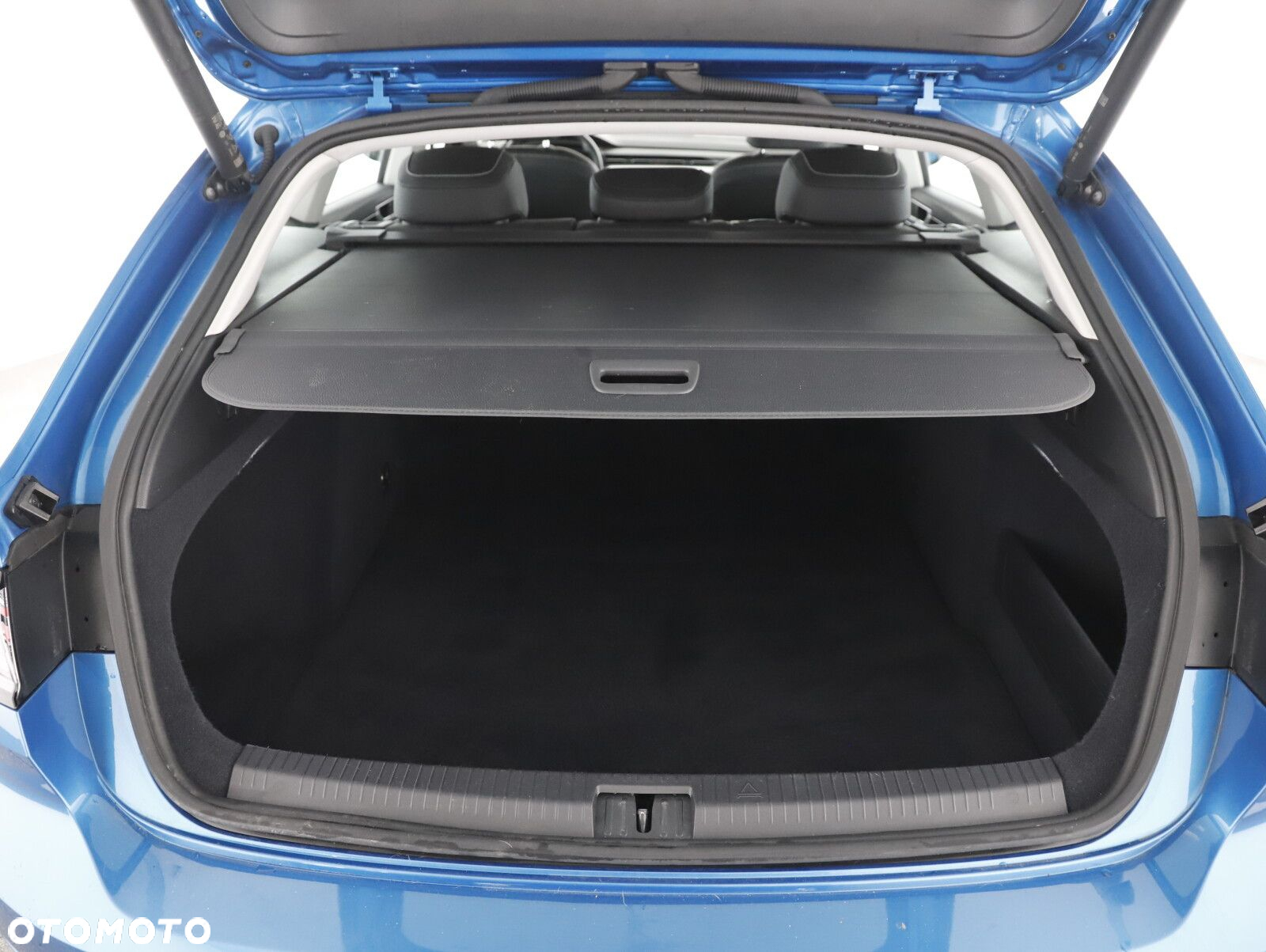 Volkswagen Arteon 2.0 TSI Elegance DSG - 24